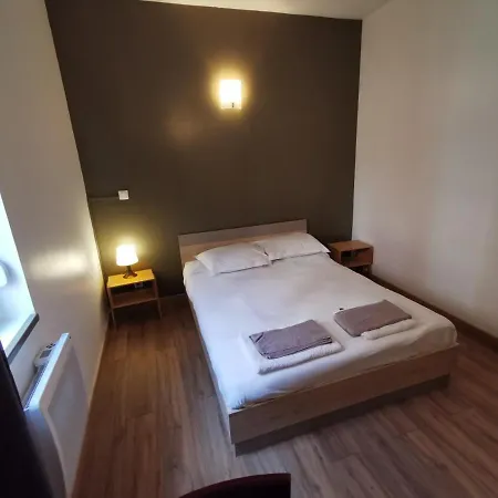 Le Casino St Quentin Gare 3* Сен-Кантен