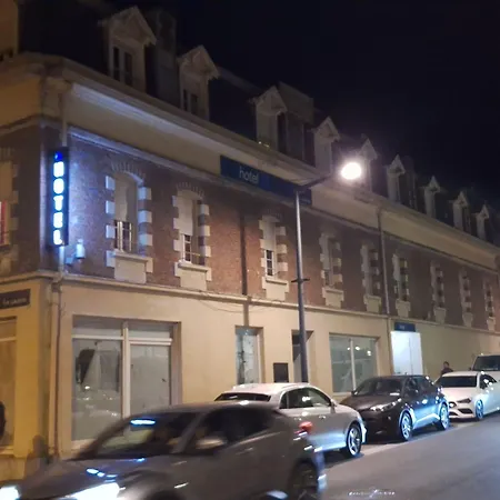 Le Casino St Quentin Gare 3* Сен-Кантен