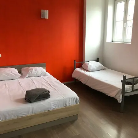 Hotell Le Casino St Quentin Gare